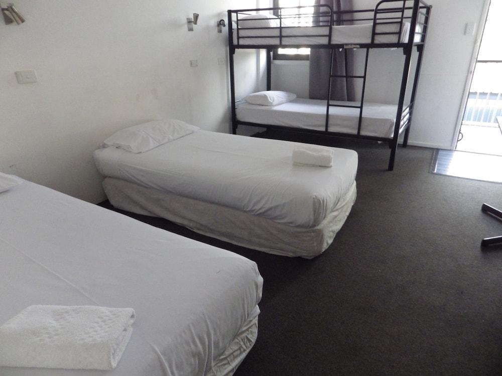 Darwin Poinciana Inn Εξωτερικό φωτογραφία